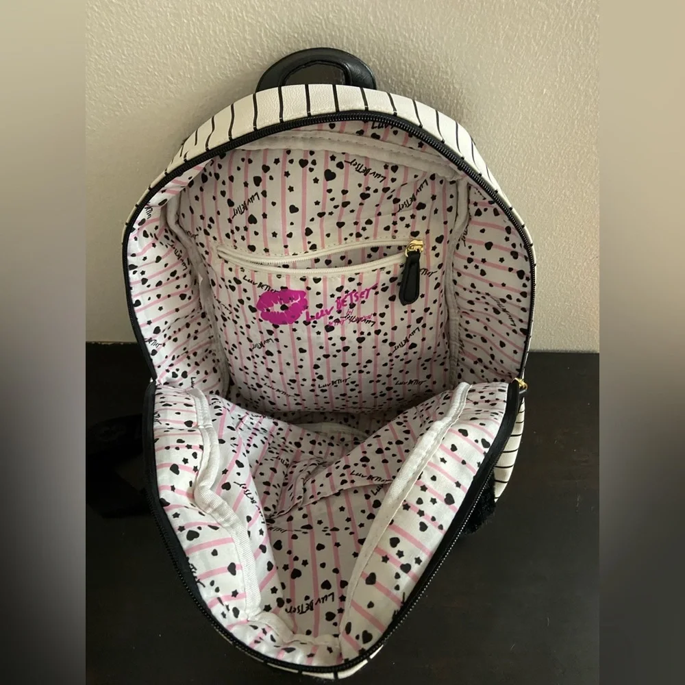 Betsey Johnson height15”x13”x5”